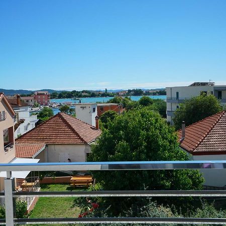 Apartmani Zupan Sukošan Екстериор снимка