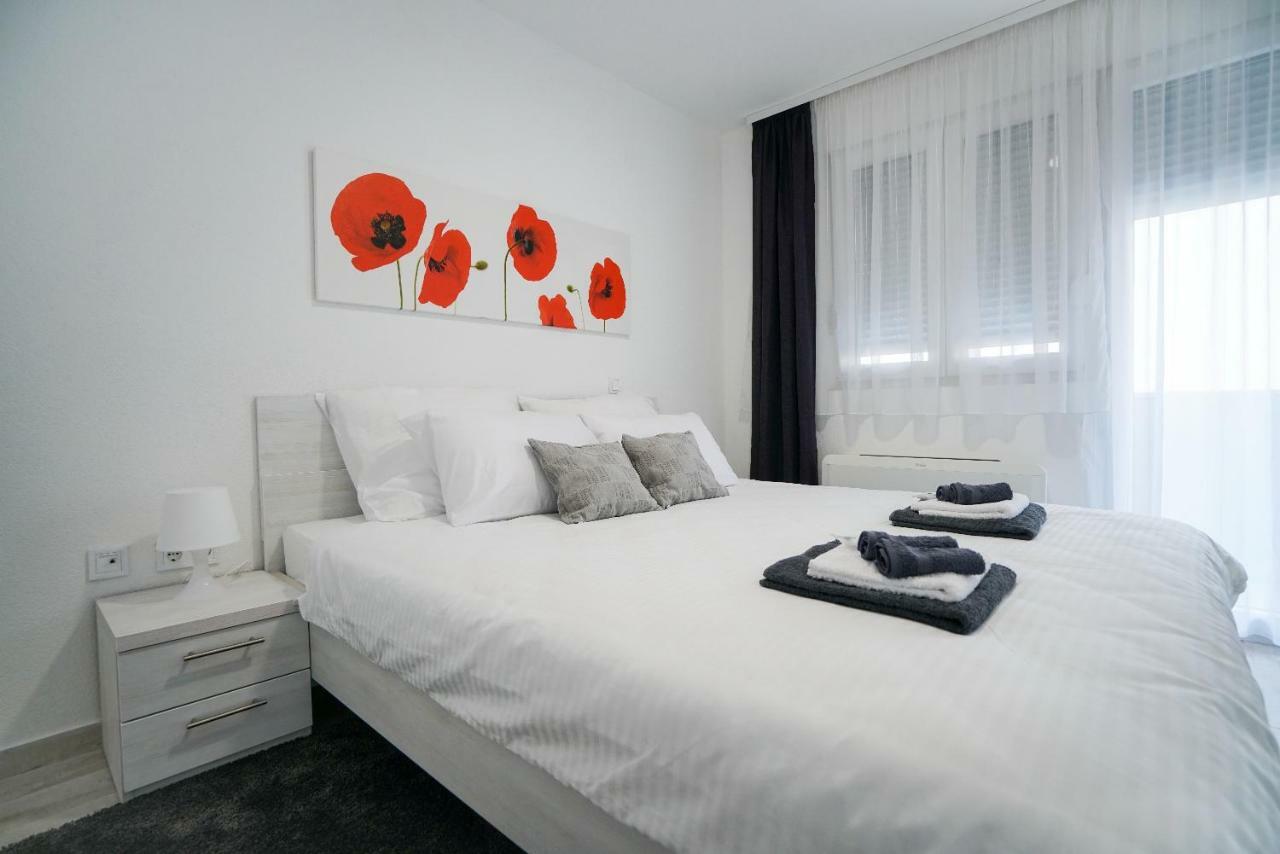 Apartmani Zupan Sukošan Екстериор снимка