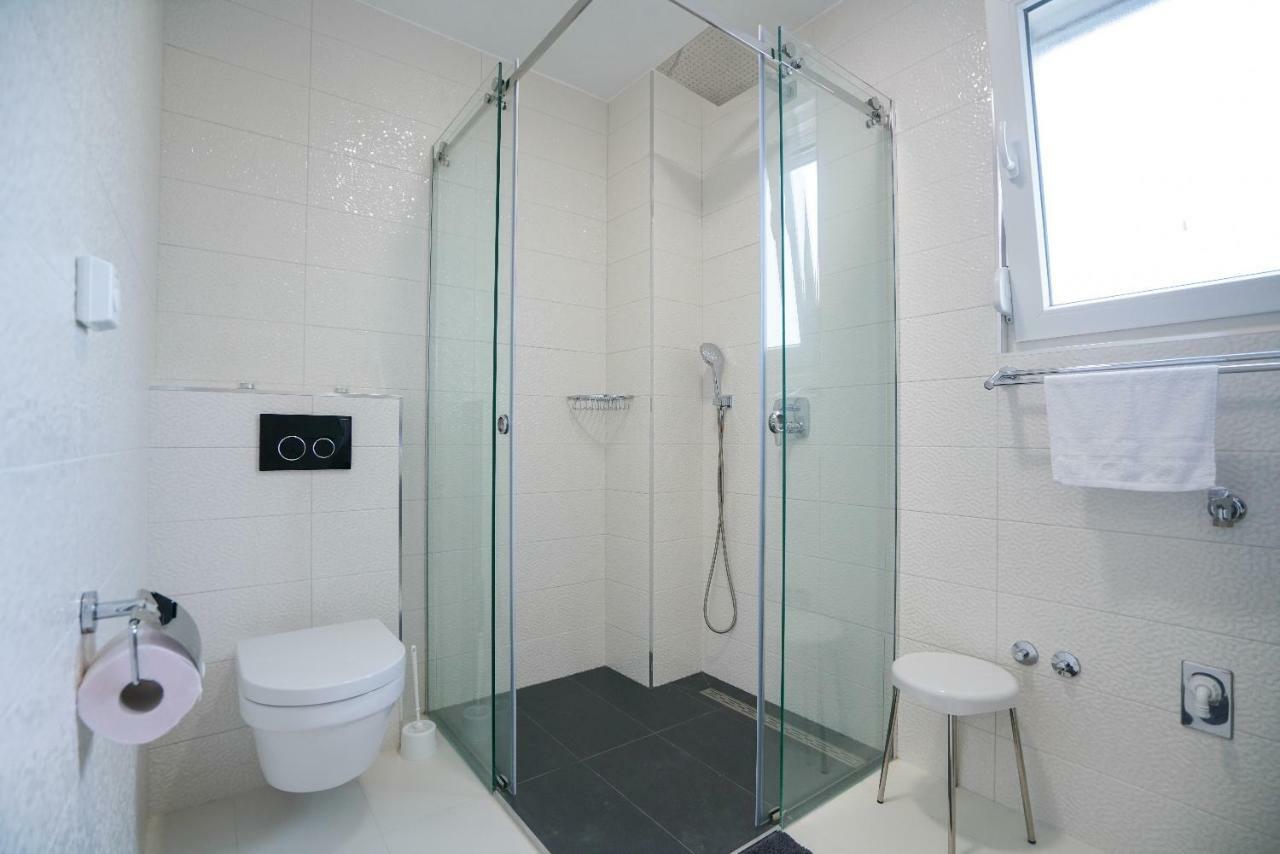 Apartmani Zupan Sukošan Екстериор снимка