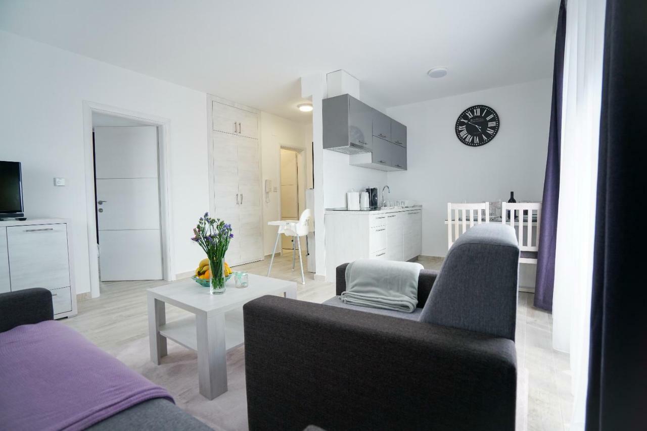Apartmani Zupan Sukošan Екстериор снимка